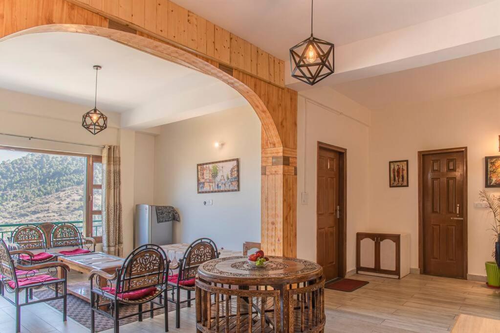 Fairview Wayside Villa Касаули Экстерьер фото